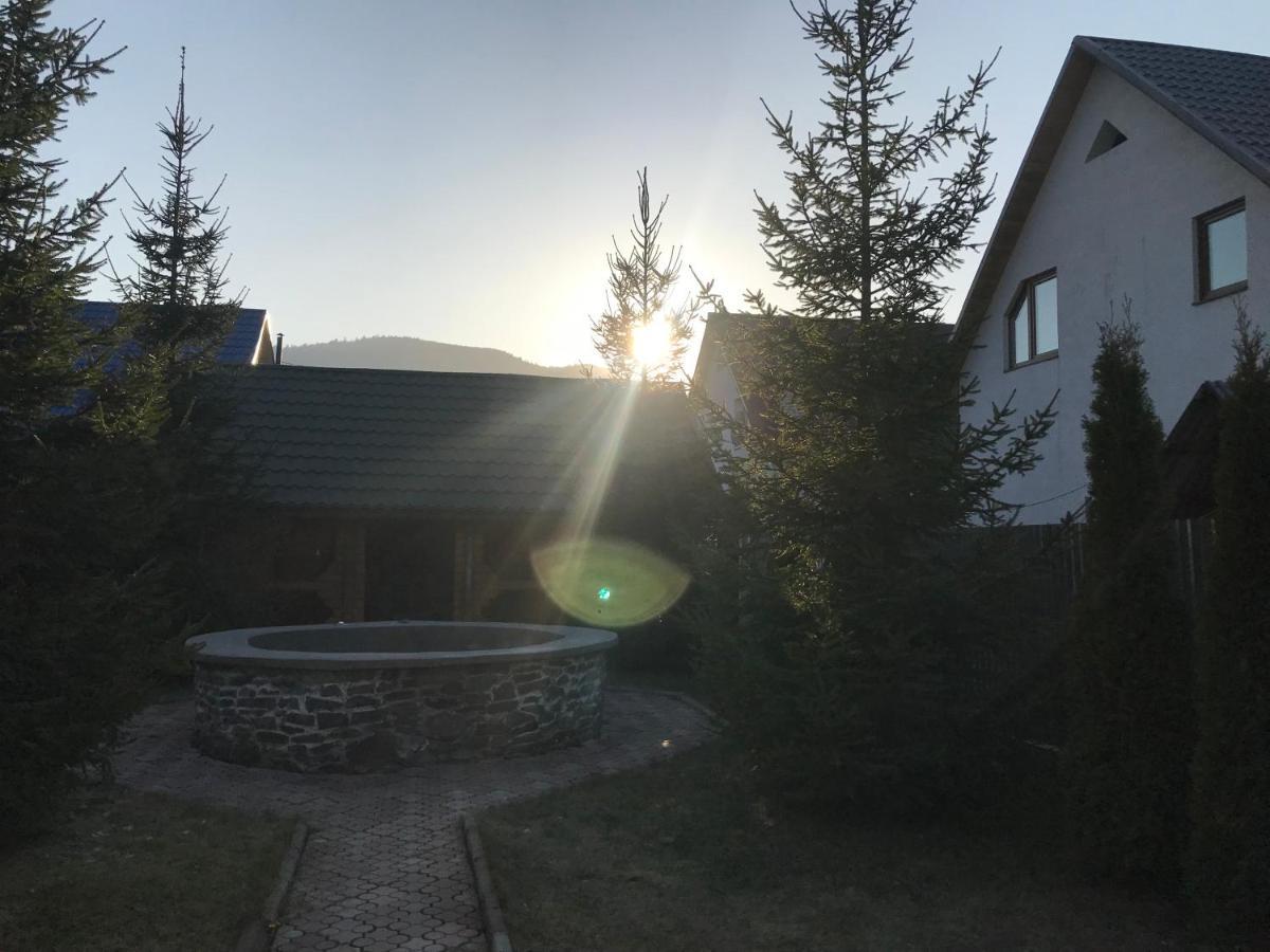 Sun Hotel Mizhhirya  外观 照片