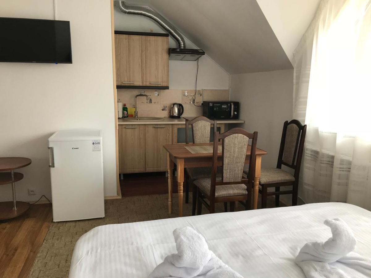 Sun Hotel Mizhhirya  外观 照片