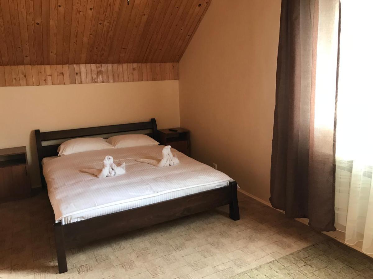 Sun Hotel Mizhhirya  外观 照片